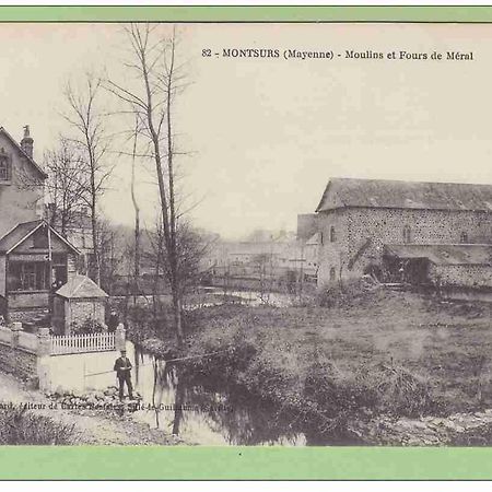 Le Moulin De Meral Montsûrs Kültér fotó